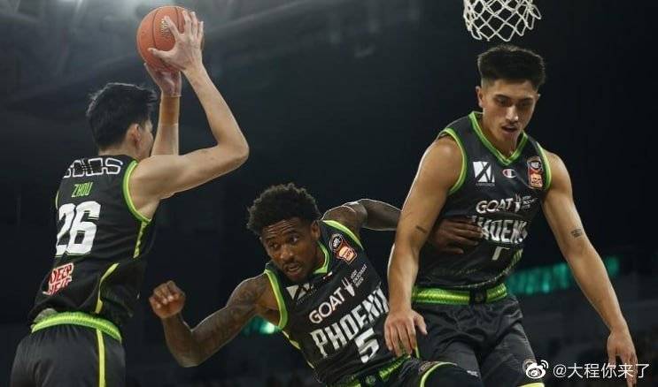 app下载-从夏洛特黄蜂复出首秀备战NBA总决赛到转会期利物浦调整名单以备全明星赛，Rookie在雄鹿比赛中势不可挡的简单介绍