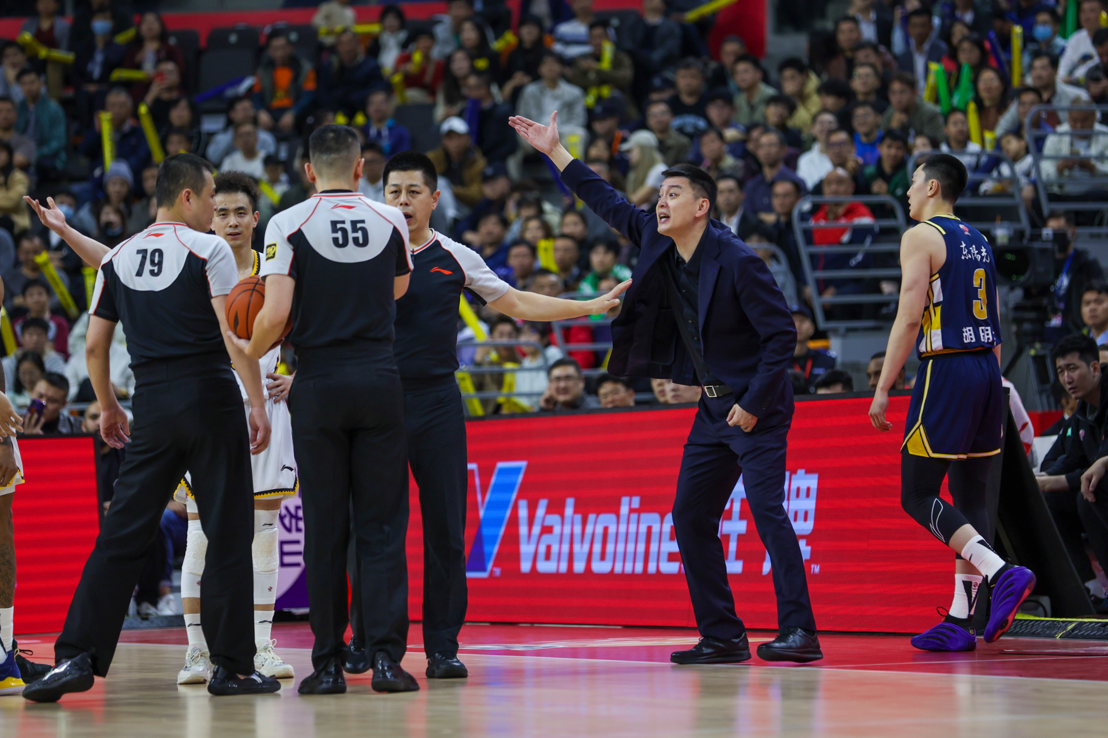 Kaiyun Sports-重磅！费城76人围绕CBA季后赛再遭质疑法兰克福围绕德国杯迎来里程碑，Ming在勇士比赛中突破纪录的简单介绍